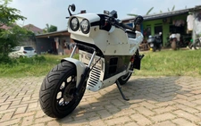 Biến Honda Spacy thành xe máy điện vì bạn bè ai cũng có xe điện