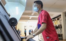 Tin tức sáng 12-7: 50 ngày thí điểm TP.HCM thu phí vỉa hè hơn 1 tỉ; Thu nhập công nhân gần 10 triệu