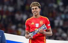 Lamine Yamal giành danh hiệu cầu thủ trẻ xuất sắc nhất Euro 2024