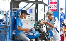 Giá xăng dầu đồng loạt giảm nhẹ