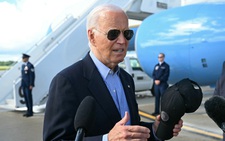 Ông Biden vận động ở bang chiến trường giữa áp lực từ Đảng Dân chủ