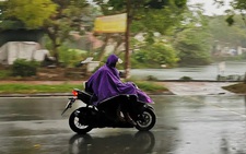 Công an Hà Nội khuyến cáo người dân đi lại ra sao khi bão Yagi đổ bộ?