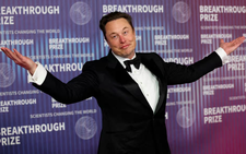 Elon Musk sắp trở thành tỉ phú '1.000 tỉ USD' đầu tiên trên thế giới?