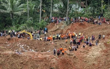 Death toll from Indonesia's Central Java landslides rises to 30