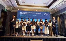 New Zealand grants first-ever undergraduate scholarships to 8 Vietnamese students