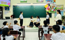 Da Nang schools charge parents for late pickup to ease traffic, support teachers