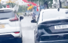 Xác minh đoạn clip xe hơi độ pô làm ồn inh ỏi trên đường phố Nha Trang