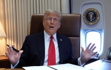 Tin tức thế giới 10-2: Ông Trump tiếp tục bài tăng thuế nhập khẩu; Lầu Năm Góc bị ông Musk sờ gáy