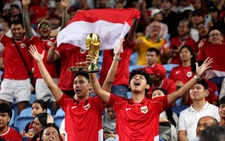 Thảm bại 1-5 trước Úc, cổ động viên Indonesia đòi PSSI 'trả lại HLV Shin Tae Yong'