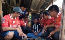 Cảnh sát chìm ‘fan Liverpool’ bắt fan Newcastle buôn ma túy