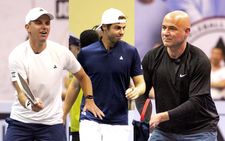 Khán giả trầm trồ với kỹ năng của các tay vợt pickleball hàng đầu thế giới