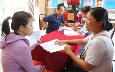 Phụ huynh ngóng chờ kế hoạch tuyển sinh đầu cấp TP.HCM