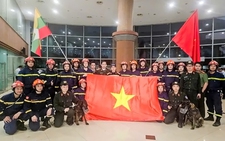 Đoàn cứu hộ Việt Nam đã đến Myanmar, bắt đầu sứ mệnh nhân đạo từ ngày 31-3