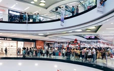 Sau hai sự việc đau lòng, Vạn Hạnh Mall lên tiếng về 'lắng nghe và thấu hiểu'