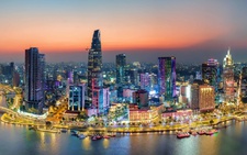 Ngắm 100 bức ảnh về cảnh quan đô thị, văn hóa ở TP.HCM trong Lấp lánh thành phố tôi