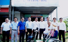 Cuộc thi clip ‘50 năm - Tỏa sáng miền Nam’: Cửa hàng 0 đồng - tấm lòng cán bộ nhân viên ngành điện