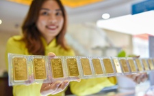 Giá vàng miếng SJC tăng lên đến 111 triệu đồng/lượng