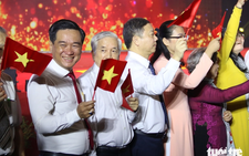 Ho Chi Minh City district honors over 300 individuals for contributions to post-war recovery