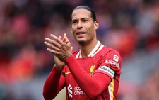 Van Dijk gia hạn hợp đồng với Liverpool thêm 2 năm