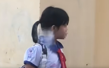 Nữ sinh tiểu học hút thuốc lá trong sân trường, trách nhiệm của nhà trường hay gia đình?