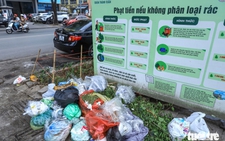 Hanoi residents still not sorting waste months after legal deadline