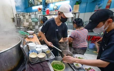 13.000 hộ kinh doanh ở TP.HCM sẽ không còn nộp thuế khoán từ ngày 1-6