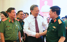 Tổng Bí thư: Kế thừa, phát huy cao độ truyền thống cha ông để đạt những kỳ tích mới