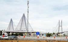 Trung tâm hành chính đặt tại Vĩnh Long có vị trí rất đặc biệt