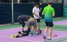 Người đàn ông đột tử khi đang chơi pickleball