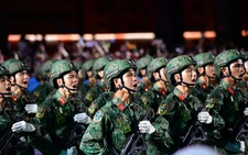 Tổng duyệt diễu binh sáng 27-4: Cấm xe khi nào, đường nào, gửi xe ở đâu?