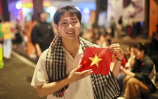 Thức xuyên đêm chờ sáng mai xem 'concert quốc gia'