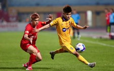 Nghi ngờ trọng tài, CLB Sông Lam Nghệ An đề nghị VFF vào cuộc