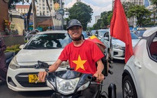 Không quản đường xa để ngắm những khoảnh khắc đẹp của hòa bình