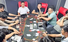Triệt phá tụ điểm đánh bạc bằng hình thức chơi bài poker