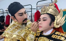 Kim Tử Long hóa trang cho con gái nuôi Bình Tinh vô vai kép võ