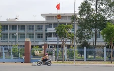 3 cựu giám đốc sở ở Cần Thơ chưa được bố trí công việc sau hơn 2 tháng hợp nhất