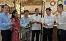 Đưa đặc sản miền Tây vào resort