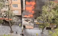 Nhà hàng 'Bò tơ' cháy ngùn ngụt ở Hà Nội