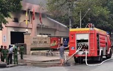 Khống chế vụ cháy công ty trong khu công nghiệp ở Tây Ninh