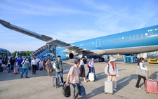 Giá vé máy bay đến TP.HCM tăng 30-50% dịp lễ 30-4