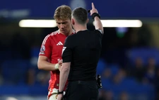 Trận Man Utd thua Chelsea bị gián đoạn vì lý do ngộ nghĩnh
