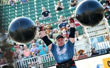 'Gentle Giants': World's strongest men defy stereotypes
