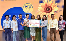 Int’l school in Ho Chi Minh City donates over $13,000 to fund for children with cancer