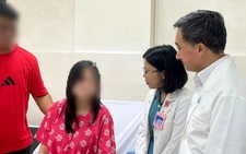 Sản phụ Singapore có bào thai được bác sĩ Việt Nam thông tim đã về nước an toàn