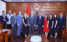 Russia offers 1,000 scholarships to Vietnamese citizens annually