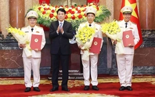 Chủ tịch nước thăng cấp bậc hàm thượng tướng cho 3 thứ trưởng Bộ Công an