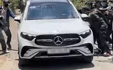 Nữ chủ tiệm spa đi xe Mercedes chở nhiều loại ma túy
