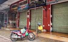 Nhiều ki ốt ở chợ trung tâm Buôn Ma Thuột bất ngờ đóng cửa