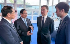 Thủ tướng Phạm Minh Chính gặp Phó Chủ tịch Trung Quốc Hàn Chính