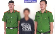Công an cảnh báo thủ đoạn chuyển khoản lấy tiền mặt nhằm vào cửa hàng kinh doanh